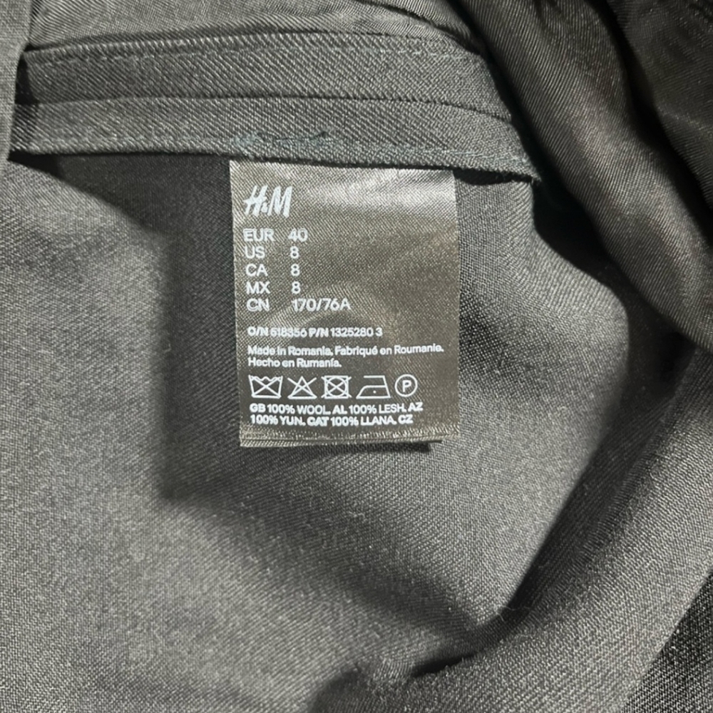 Stella McCartney x H&M High-Waisted Black Wool Suit Pants | US 8 - Picture 12 of 15